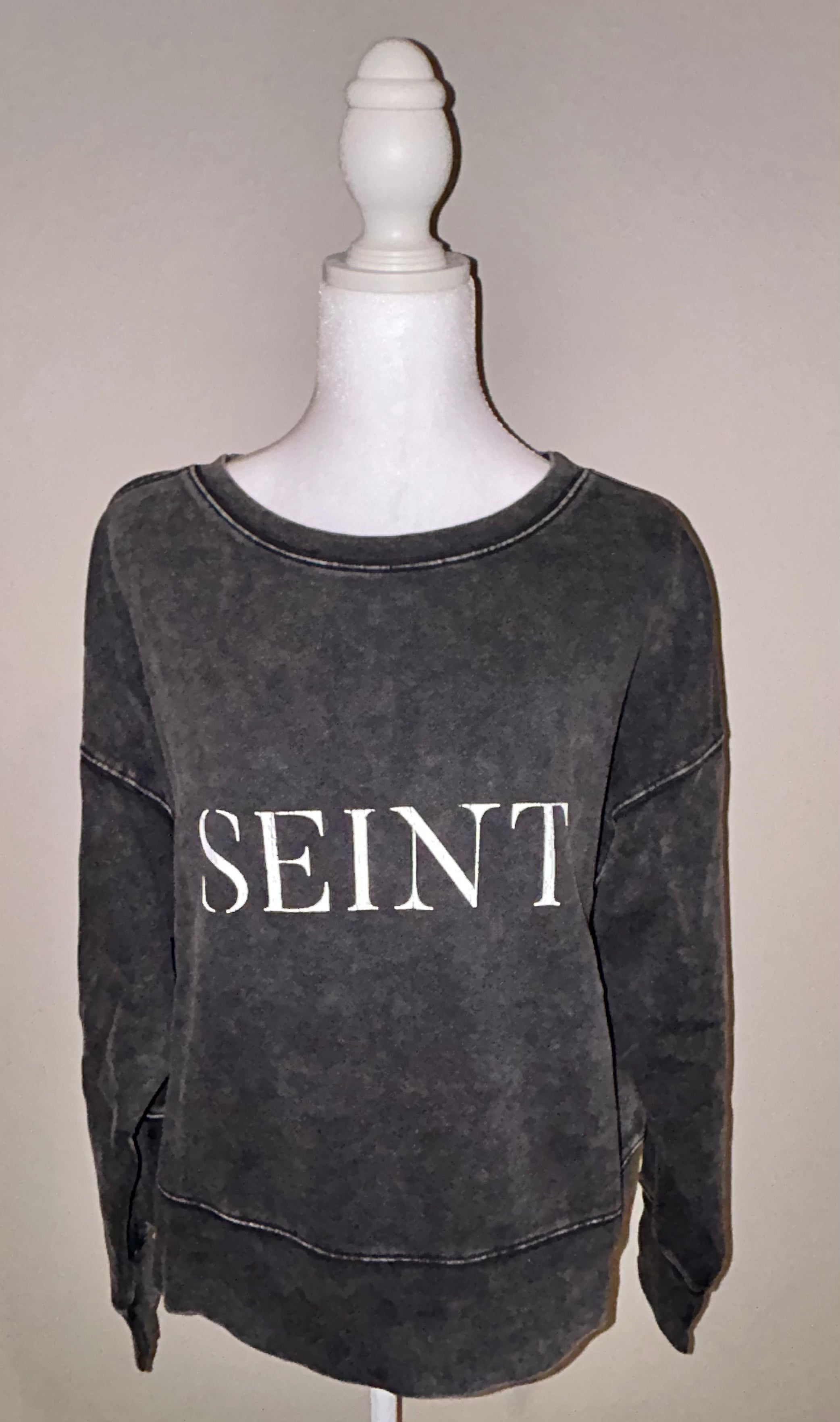 SEINT sweatshirt